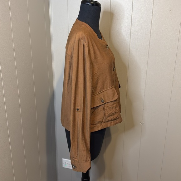 NWT Banana Republic Women’s 10 Cropped Safari Jacket Pleated Pockets - Picture 5 of 8